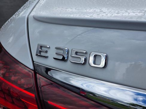 Used 2022 Mercedes-Benz E 350 4MATIC Sedan image 35