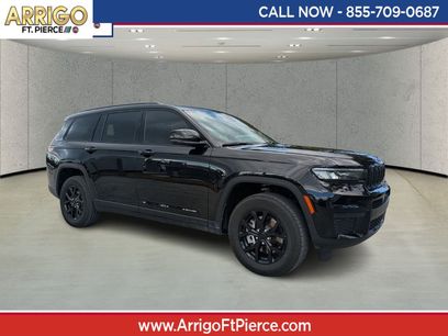Used 2025 Jeep Grand Cherokee L Laredo