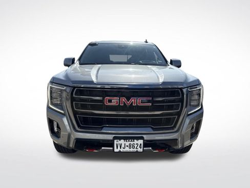 Used 2024 GMC Yukon AT4 w/ Technology Package AWD/4WD image 2
