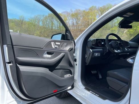 New 2025 Mercedes-Benz GLE 53 AMG 4MATIC Coupe image 19