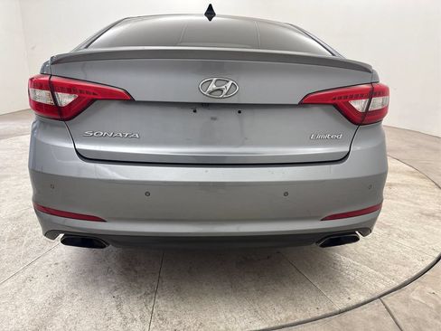 Used 2015 Hyundai Sonata Limited w/ Option Group 06 FWD image 20