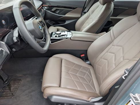 Certified 2026 BMW 530i image 5