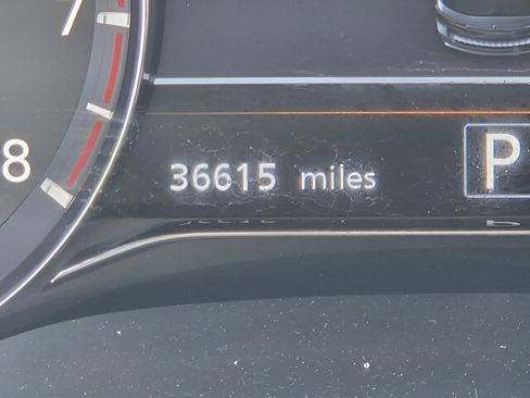 Used 2022 INFINITI QX80 Sensory w/ Cargo Package RWD image 24