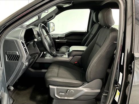 Used 2017 Ford F150 XLT w/ Equipment Group 302A Luxury image 15