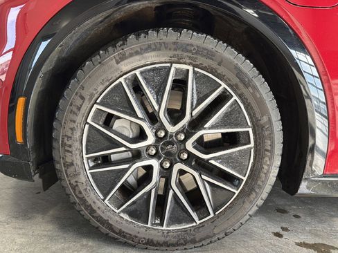 Used 2024 Ford Mustang Mach-E Premium image 9