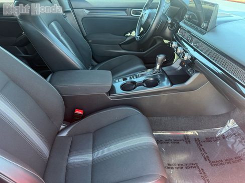Used 2022 Honda Civic Sport image 32