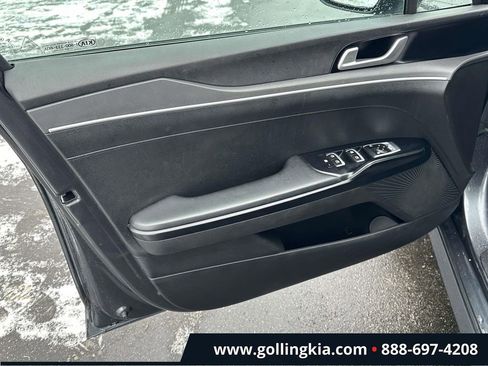 Used 2021 Kia K5 LXS image 12