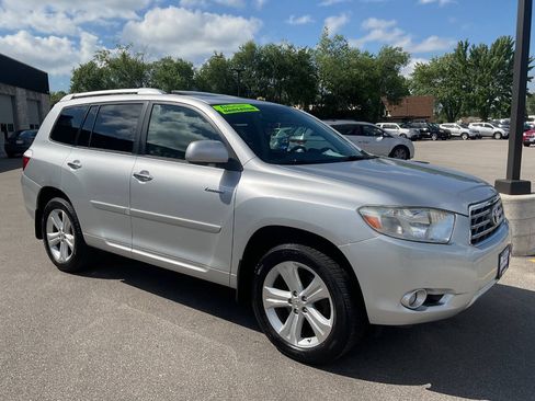 Used 2010 Toyota Highlander Limited AWD/4WD image 10