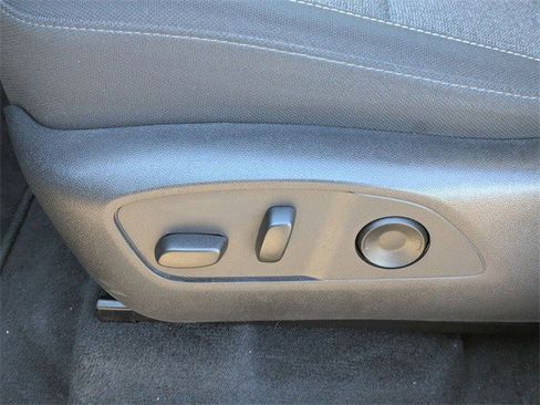 Certified 2025 GMC Acadia Elevation image 13