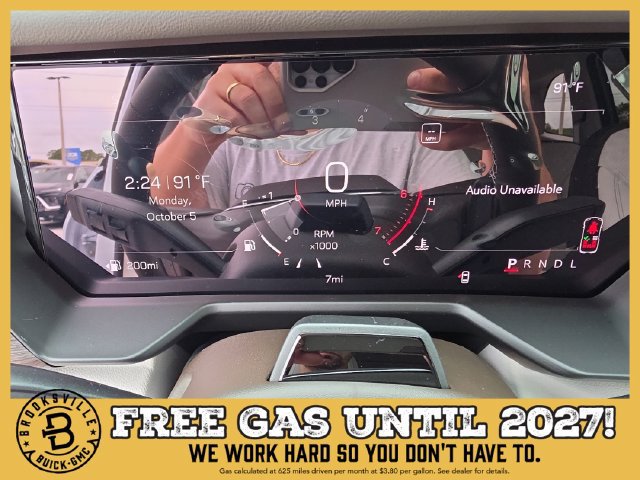 New 2027 GMC Acadia Denali w/ Denali Reserve Package FWD image 30