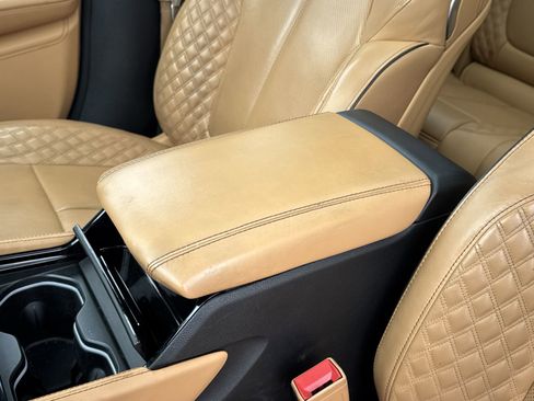 Certified 2022 Jeep Grand Cherokee Summit image 29