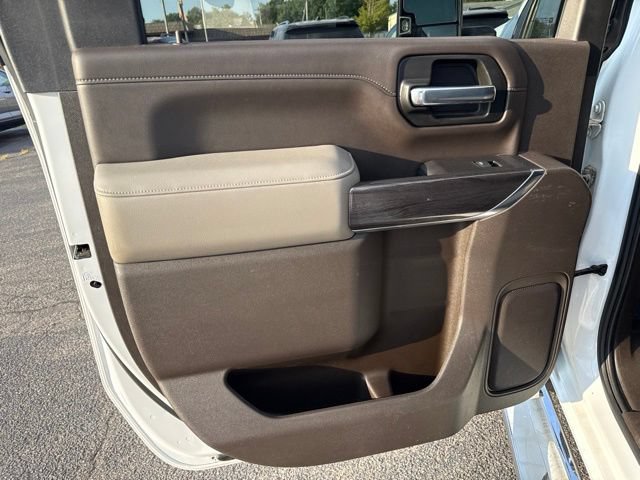 Used 2021 Chevrolet Silverado 2500 LTZ w/ LTZ Premium Package AWD/4WD image 12