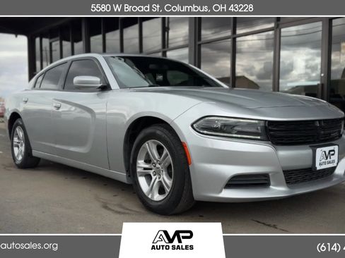 Used 2019 Dodge Charger SXT w/ Leather Interior Group RWD image 1