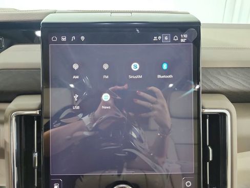 New 2026 GMC Yukon Denali w/ Sun & Power Step Package AWD/4WD image 27