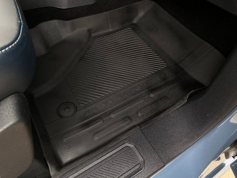 Used 2023 Ford Bronco Outer Banks image 16