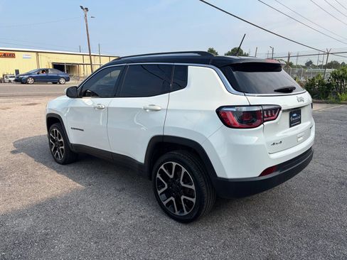 Used 2018 Jeep Compass Limited w/ Navigation Group AWD/4WD image 7