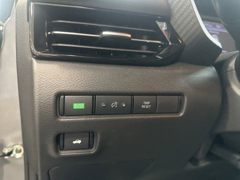 Used 2024 Nissan Sentra SR image 16