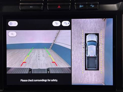 Used 2024 Ford F250 Lariat w/ Sport Appearance Package image 14