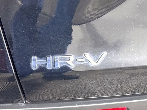 Used 2024 Honda HR-V Sport image 23