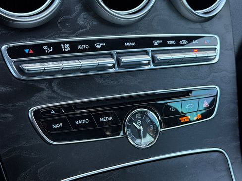 Used 2015 Mercedes-Benz C 300 4MATIC Sedan image 21
