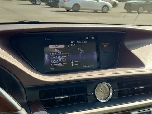 Used 2018 Lexus ES 350 w/ Premier Package image 24