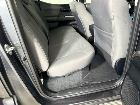 Used 2021 Toyota Tacoma SR5 RWD image 15