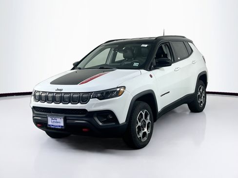 Used 2022 Jeep Compass Trailhawk w/ Trailhawk Convenience Group image 1