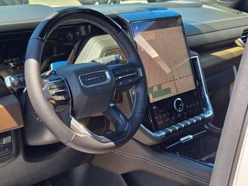 New 2026 GMC Yukon Denali Ultimate w/ LPO, Floor Liner Package AWD/4WD image 40