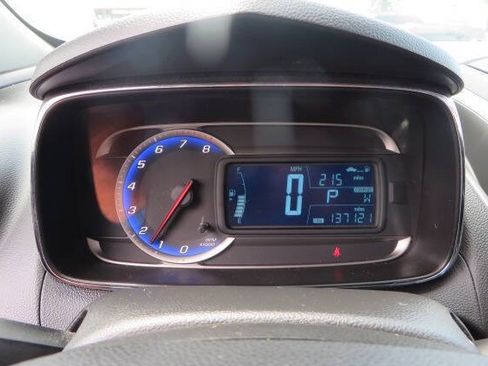 Used 2016 Chevrolet Trax LT w/ LT Convenience Package AWD/4WD image 51