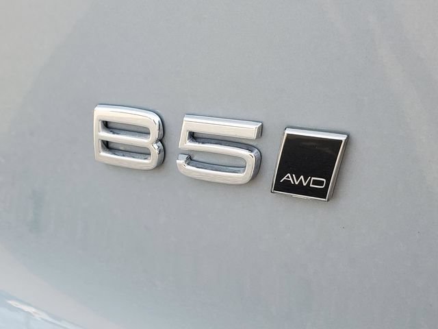 Certified 2026 Volvo XC40 B5 Core w/ Climate Package AWD/4WD image 8