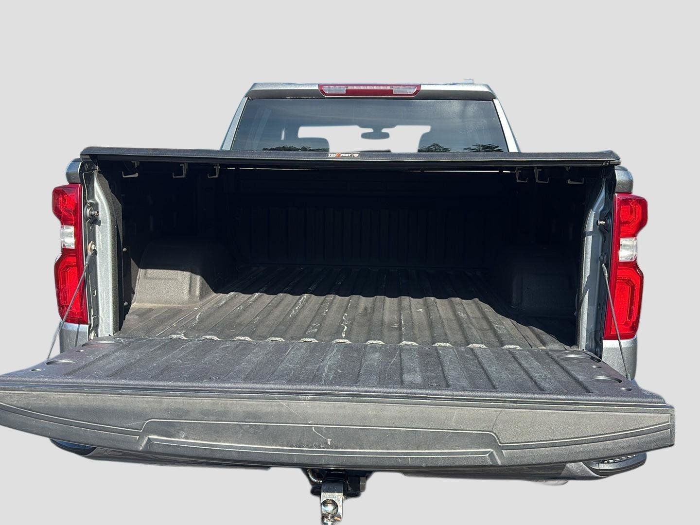 Used 2021 Chevrolet Silverado 1500 Custom AWD/4WD image 25