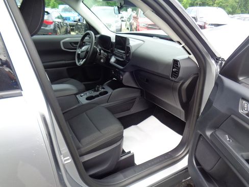 Used 2022 Ford Bronco Sport image 11
