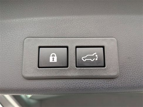 Certified 2025 Subaru Ascent Limited image 30