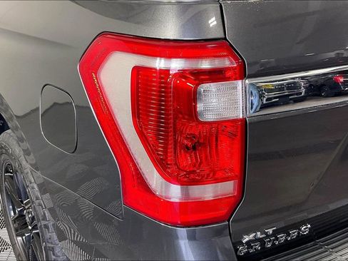 Used 2021 Ford Expedition XLT RWD image 41