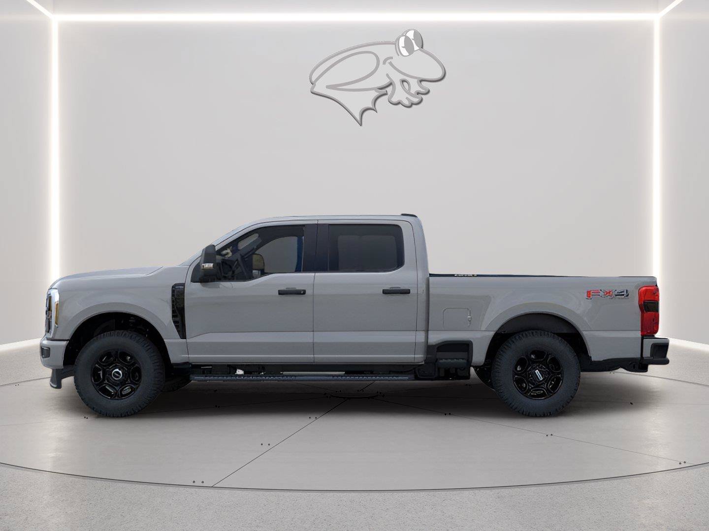 Used 2026 Ford F250 XL w/ STX Appearance Package AWD/4WD image 3