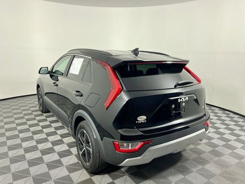 Certified 2024 Kia Niro LX FWD image 5