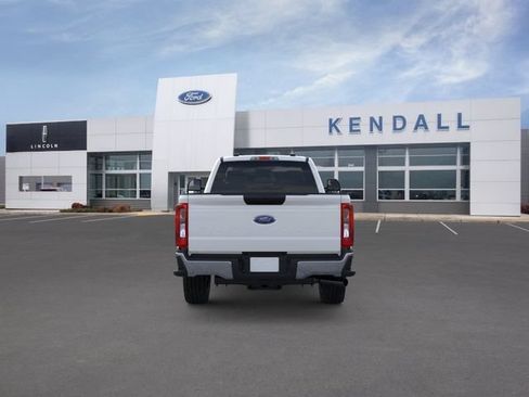 Used 2026 Ford F350 XLT w/ FX4 Off-Road Package AWD/4WD image 5