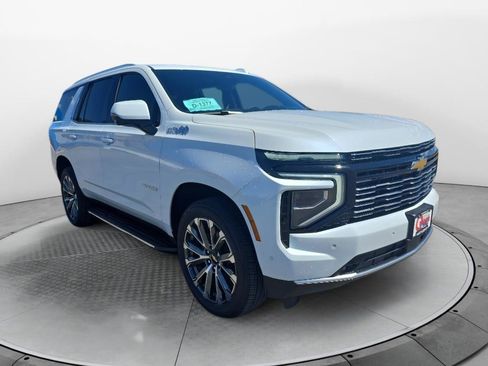 New 2026 Chevrolet Tahoe High Country w/ Sun And Tow Package AWD/4WD image 7