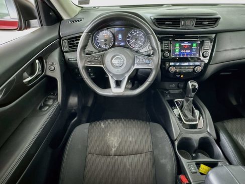 Used 2019 Nissan Rogue SV w/ Sun & Sound Touring Package AWD/4WD image 22