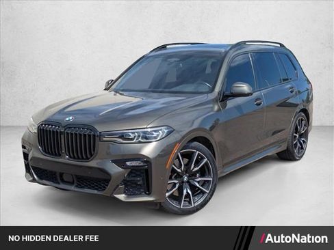 Used 2022 BMW X7 xDrive40i w/ M Sport Package AWD/4WD image 1