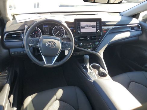 Used 2023 Toyota Camry LE image 12