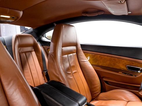 Used 2004 Bentley Continental GT AWD/4WD image 22