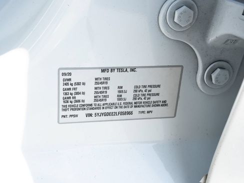 Used 2020 Tesla Model Y Long Range AWD/4WD image 10