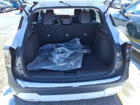 New 2026 Nissan Kicks SR w/ Cold Weather Package image 31