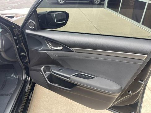 Used 2020 Honda Civic EX image 13