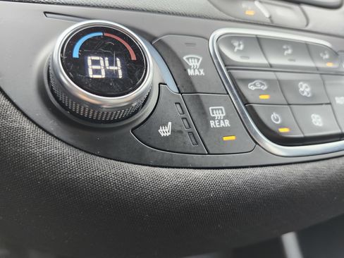 Used 2023 Chevrolet Malibu LT image 6