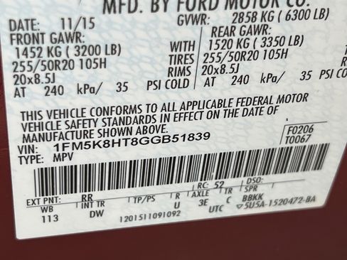 Used 2016 Ford Explorer Platinum image 41