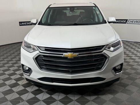 Used 2021 Chevrolet Traverse Premier w/ LPO, Floor Liner Package AWD/4WD image 9