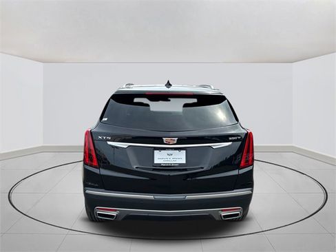 New 2025 Cadillac XT5 Premium Luxury image 12