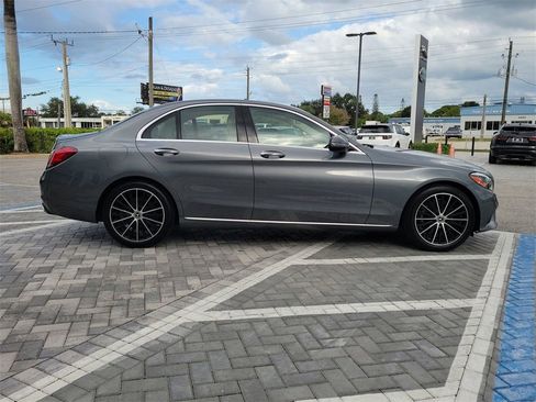 Used 2019 Mercedes-Benz C 300 Sedan image 6